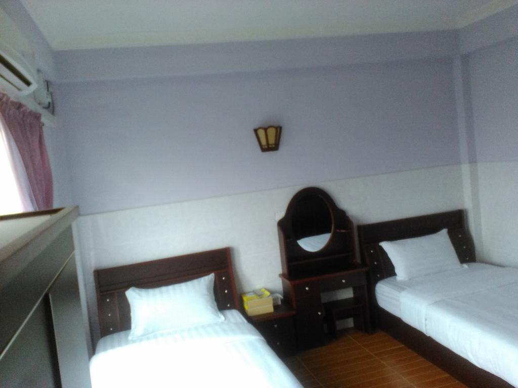 Hotel 99 Pyin Oo Lwin Εξωτερικό φωτογραφία