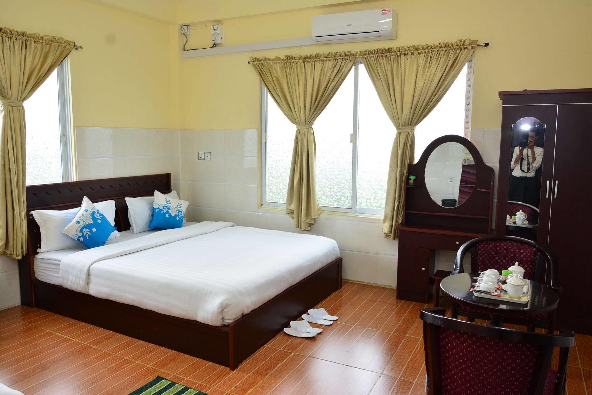 Hotel 99 Pyin Oo Lwin Εξωτερικό φωτογραφία