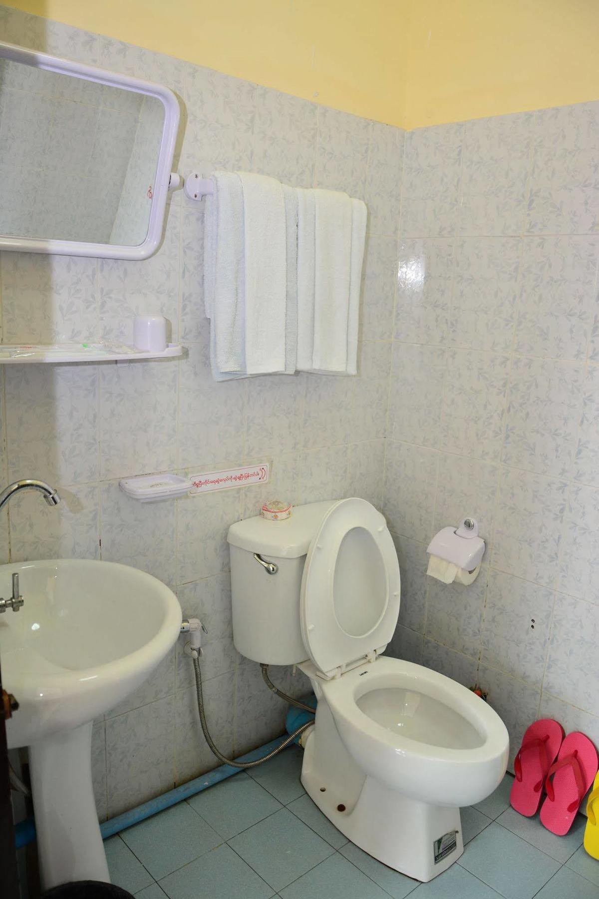 Hotel 99 Pyin Oo Lwin Εξωτερικό φωτογραφία