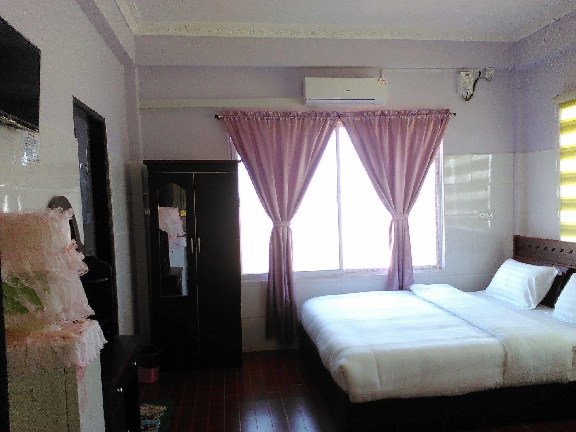 Hotel 99 Pyin Oo Lwin Εξωτερικό φωτογραφία
