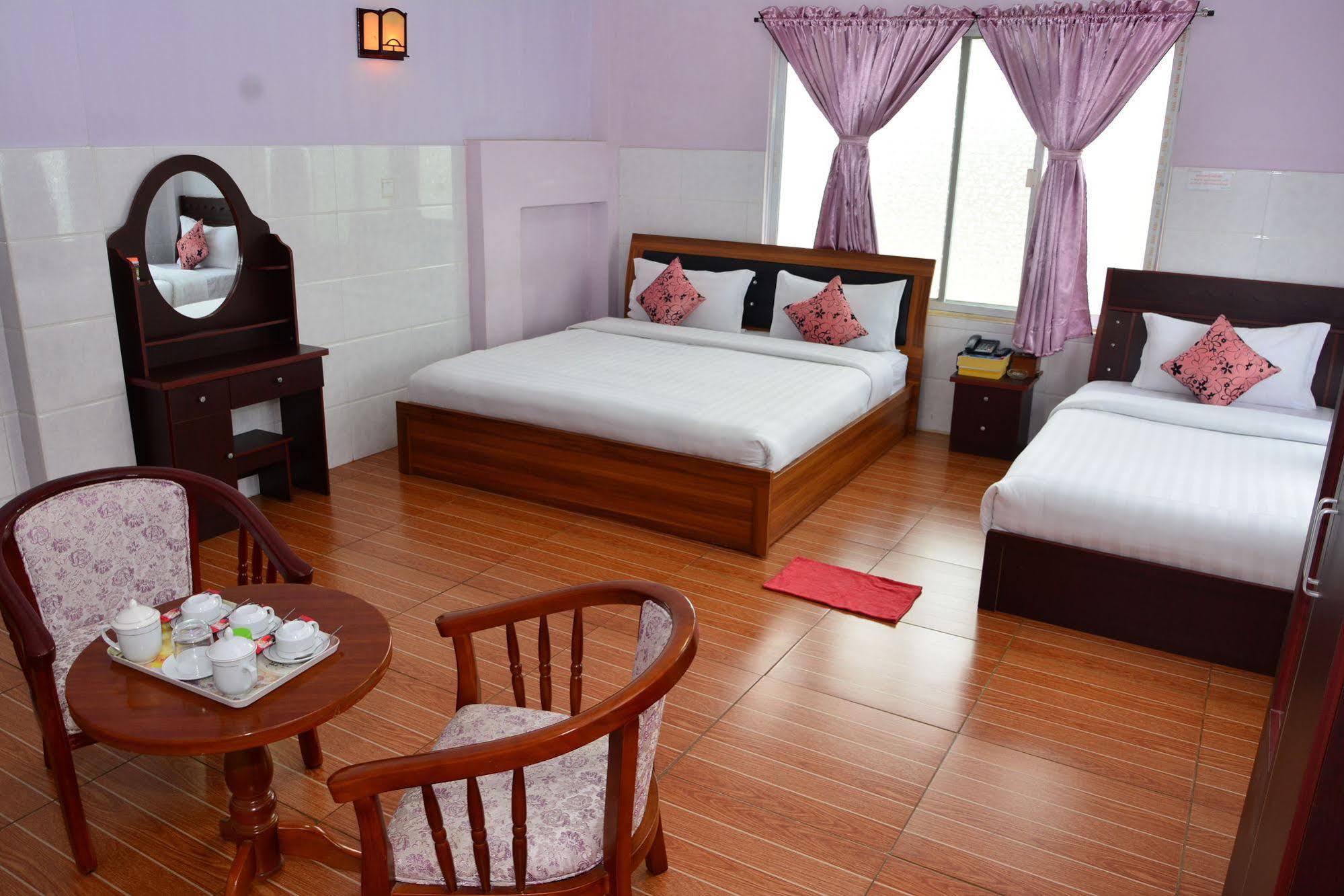 Hotel 99 Pyin Oo Lwin Εξωτερικό φωτογραφία