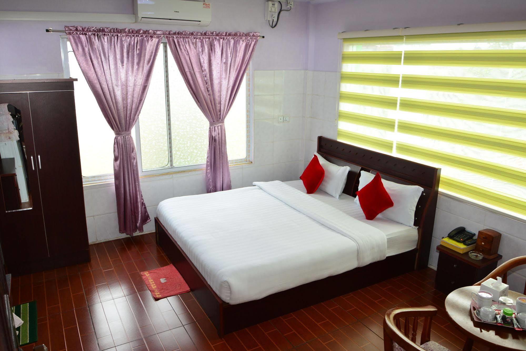 Hotel 99 Pyin Oo Lwin Εξωτερικό φωτογραφία